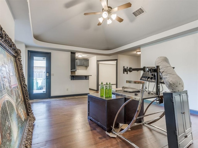 15213 Wilford Way, Edmond, OK 73013 - workout room featuring visible vents, hardwood / wood-style flooring, and a ceiling fan