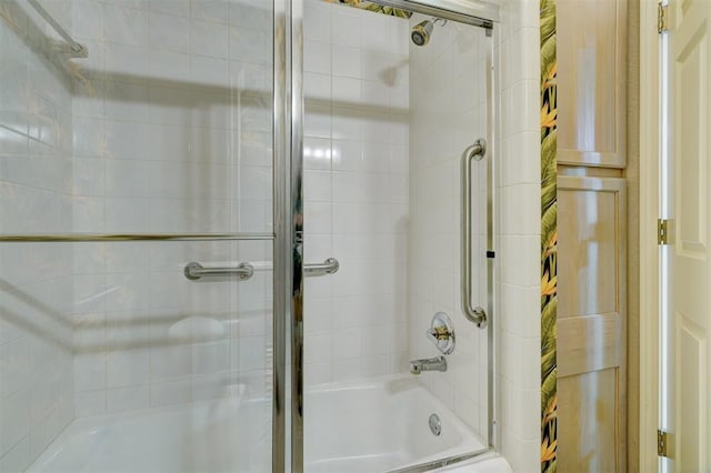 4408 32nd Pl, Oklahoma City, OK 73112 - full bathroom with bath / shower combo with glass door
