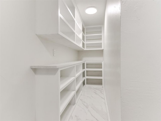 1804 Guilford Ln, Nichols Hills, OK 73120 - view of pantry