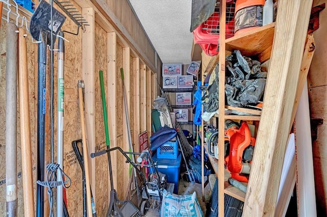 2315 Grisso Dr, Seminole, OK 74868 - view of storage