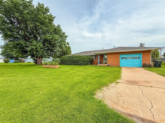 209 E Ruble Ave, Taloga, OK 73667 - photo 4