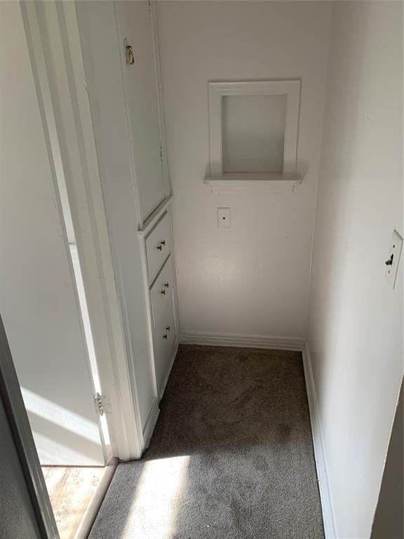 1006 N Market St, Shawnee, OK 74801 - interior space featuring baseboards and carpet floors