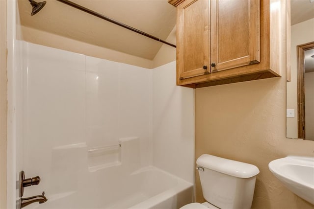 3719 Black Forrest Ct, Newcastle, OK 73065 - bathroom featuring toilet, a sink, and bathtub / shower combination