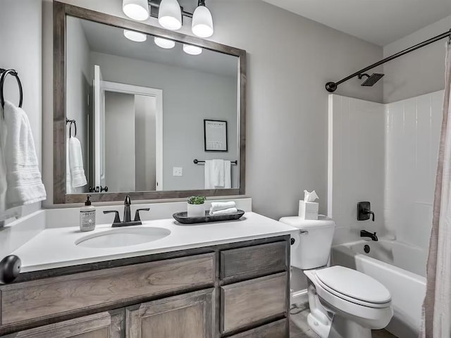 full bath featuring shower / bath combo with shower curtain, vanity, and toilet