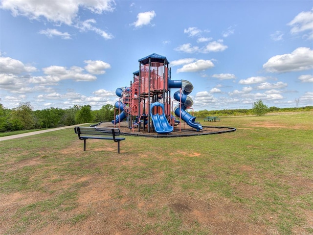 3108 Drake Crest Dr, Edmond, OK 73034 - communal playground featuring a lawn