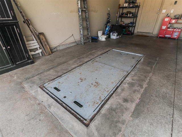 3515 Homesteaders Ln, Guthrie, OK 73044 - view of entry to storm shelter
