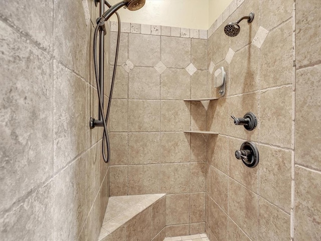 13401 Grapevine Trl, Oklahoma City, OK 73170 - full bathroom with tiled shower