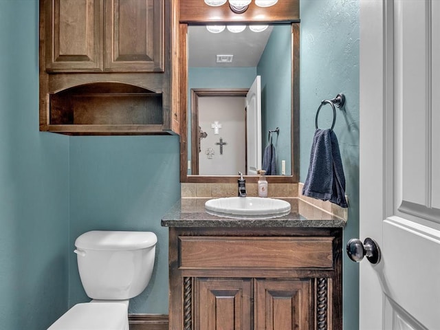 13401 Grapevine Trl, Oklahoma City, OK 73170 - bathroom featuring toilet and vanity