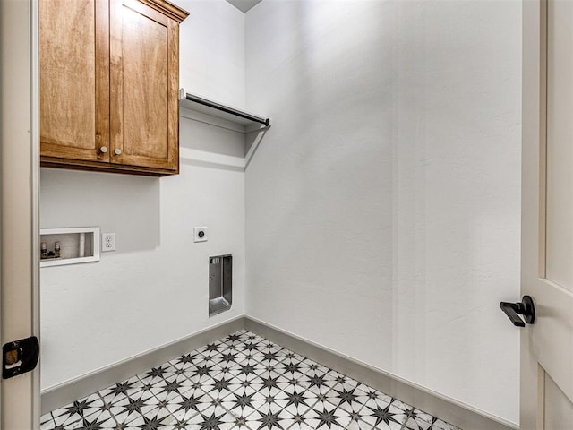 18443 Boardwalk Xing, Norman, OK 73072 - clothes washing area featuring light floors, baseboards, washer hookup, cabinet space, and electric dryer hookup
