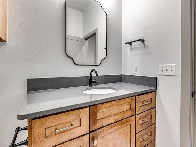 18443 Boardwalk Xing, Norman, OK 73072 - bathroom with vanity