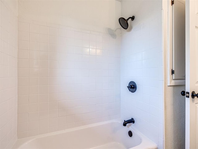 3402 Oakhurst Dr, Oklahoma City, OK 73110 - full bathroom with bathtub / shower combination
