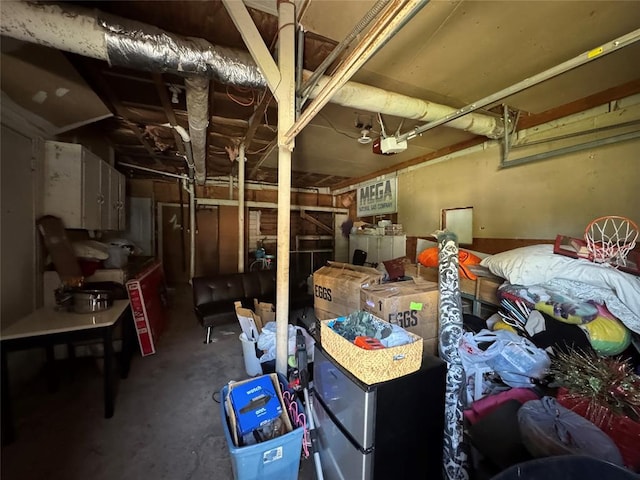608 Roosevelt St, Seminole, OK 74868 - interior space with unfinished concrete flooring