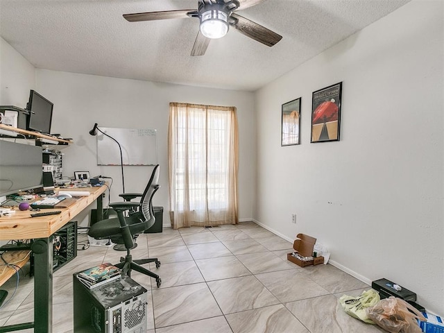 12141 Greenlawn Ave, Oklahoma City, OK 73170 - home office featuring a textured ceiling, baseboards, and ceiling fan