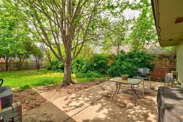 1024 W Peebly Dr, Midwest City, OK 73110 - photo 38