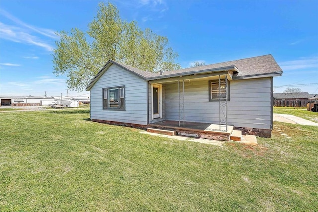 618 N Van Buren Ave, Elk City, OK 73644 - photo 1