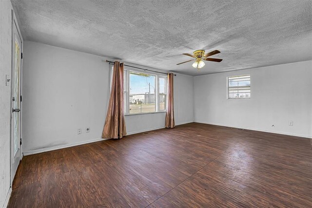 618 N Van Buren Ave, Elk City, OK 73644 - photo 3