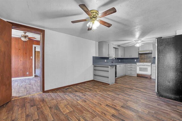 618 N Van Buren Ave, Elk City, OK 73644 - photo 5