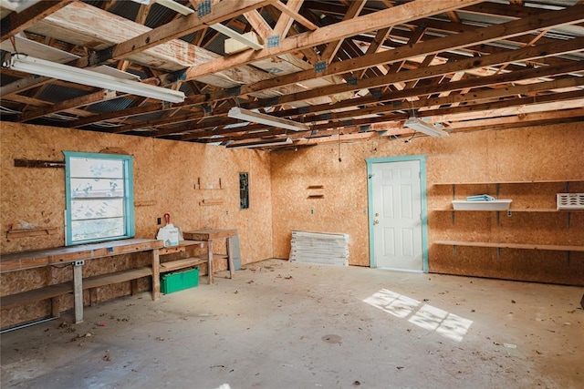 4108 N Broadway Ave, Hinton, OK 73047 - interior space featuring a workshop area
