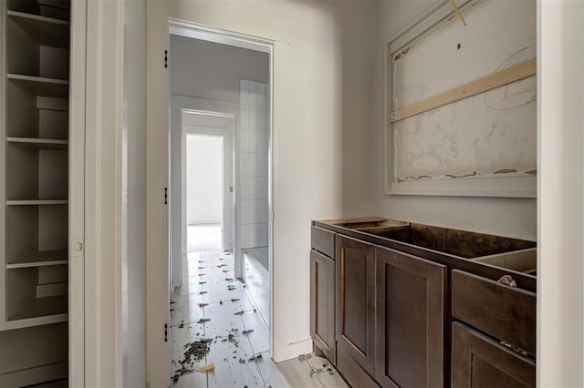 3825 Stone Hill Ln, Edmond, OK 73034 - view of bathroom