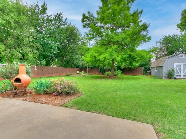 2813 Clermont Pl, Oklahoma City, OK 73116 - view of yard with a shed