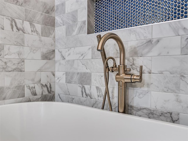 2813 Clermont Pl, Oklahoma City, OK 73116 - bathroom view of a soaking tub
