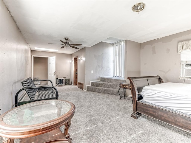 bedroom featuring carpet and ceiling fan