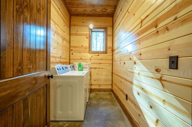 312 Sugar Pine Loop, Broken Bow, OK 74728 - laundry room featuring wood walls, wooden ceiling, laundry area, and independent washer and dryer