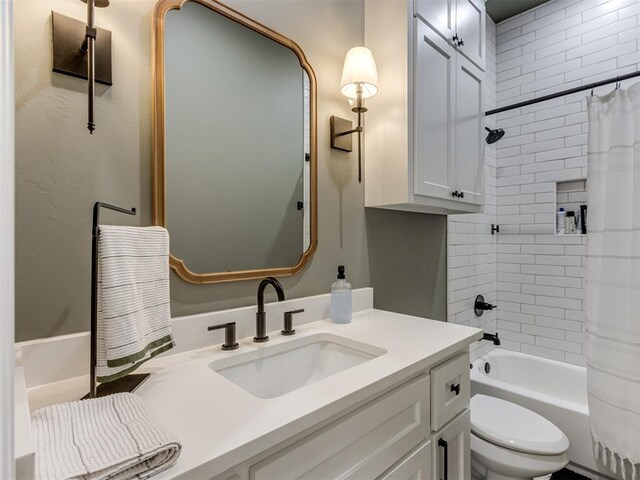 8241 Red Feather, Arcadia, OK 73007 - full bath with toilet, shower / bathtub combination with curtain, and vanity