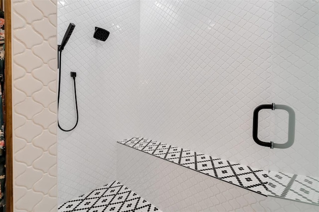 4301 Frisco Bridge Blvd, Edmond, OK 73034 - bathroom view of tiled shower