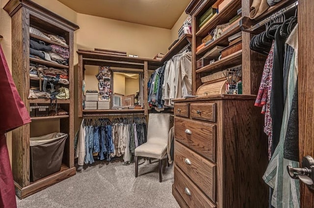 4400 The Ranch Rd, Edmond, OK 73034 - walk in closet featuring carpet