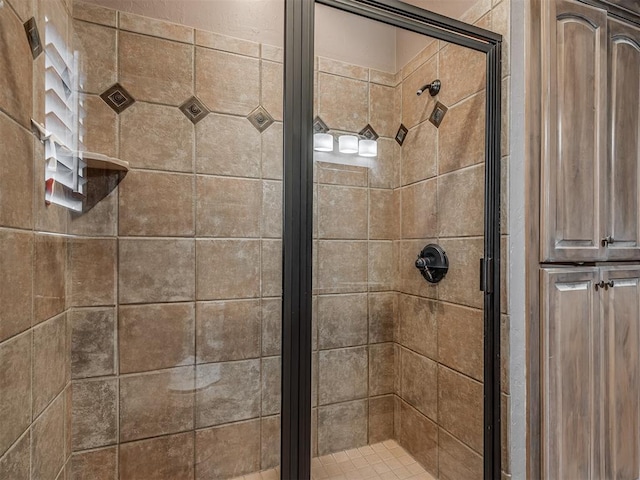 12304 N St Lukes Ln, Oklahoma City, OK 73142 - full bathroom with a stall shower