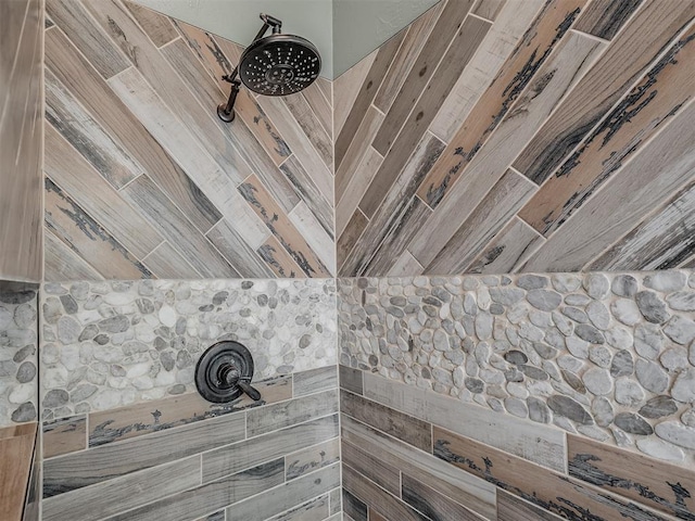 10711 Crystal Creek Dr, Mustang, OK 73064 - interior details with a tile shower
