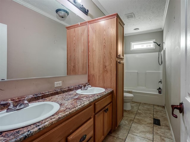 4124 E Horseshoe Ln, Moore, OK 73160 - bathroom featuring crown molding, a sink, a textured ceiling, and toilet