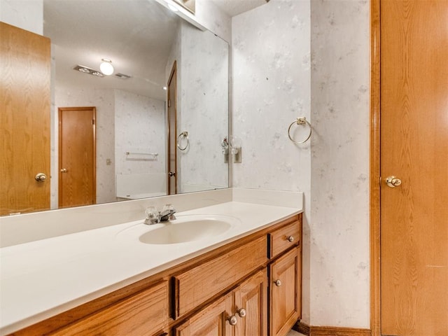 1717 Park View Pl, Edmond, OK 73003 - bathroom with vanity