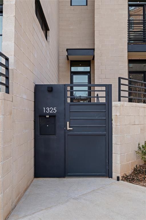 1325 N Dewey Ave, Oklahoma City, OK 73103 - photo 4