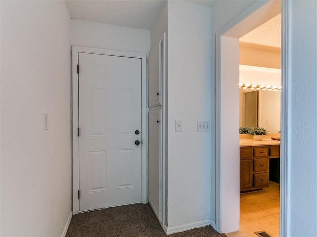 11609 Windmill Rd, Oklahoma City, OK 73162 - hallway with baseboards