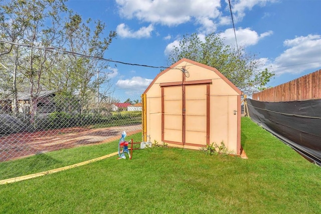 411 N 5th St, Sayre, OK 73662 - view of shed