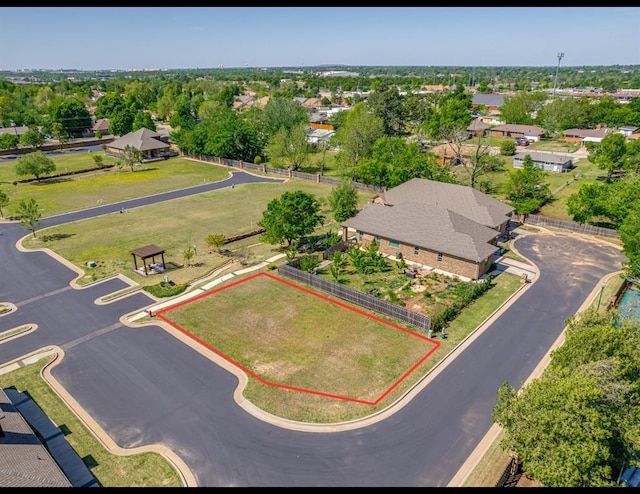 9234 Elaine Dr, Midwest City, OK 73130 - photo 2