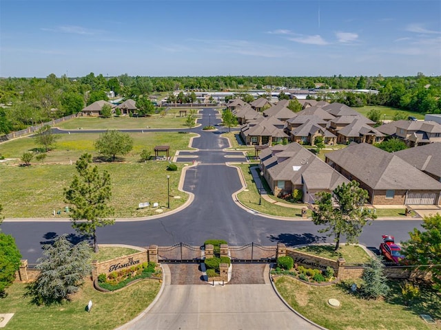 9220 Joan Dr, Midwest City, OK 73130