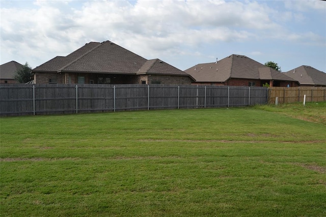 1124 NW 17 Th Pl, Newcastle, OK 73065 - view of yard featuring a fenced backyard