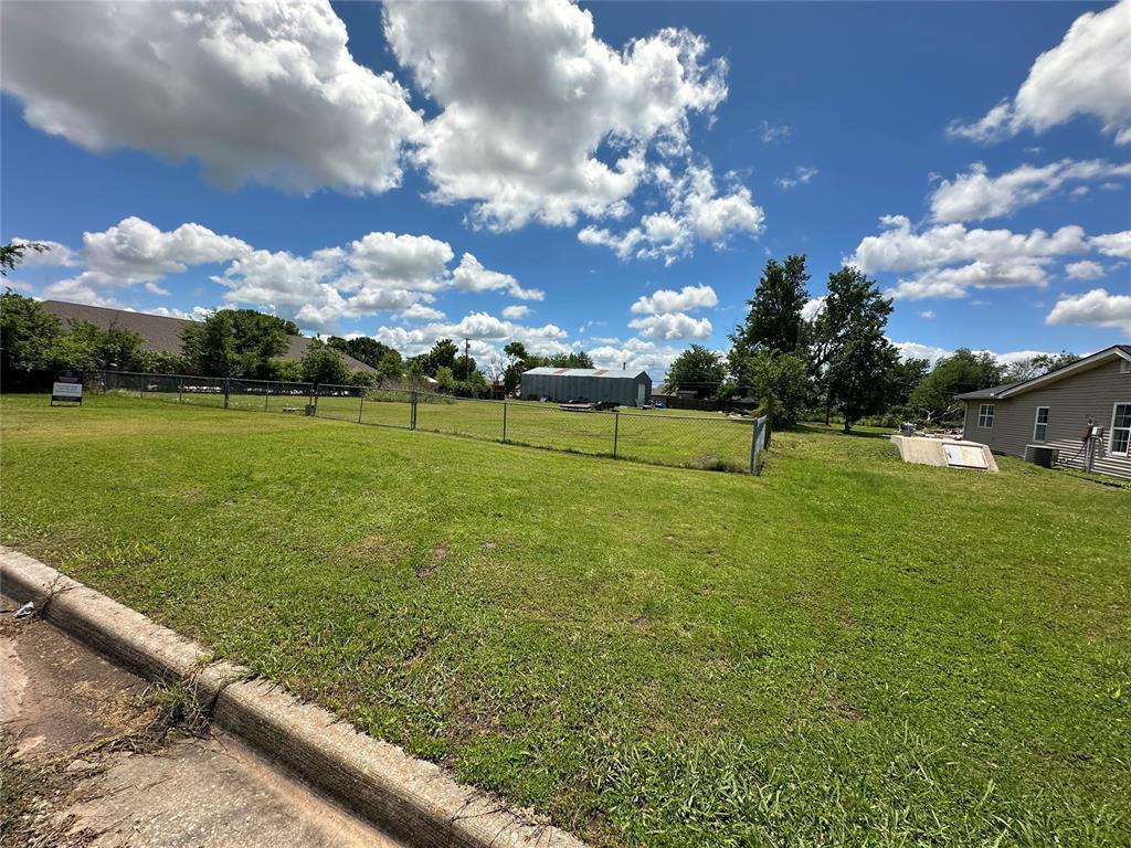1821 W Wiley St, Shawnee, OK 74804