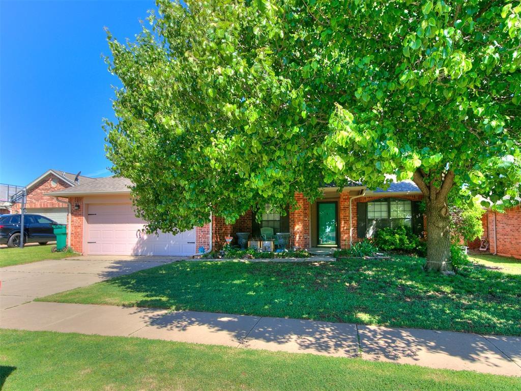 6717 NW 133rd St, Oklahoma City, OK 73142 - photo 1