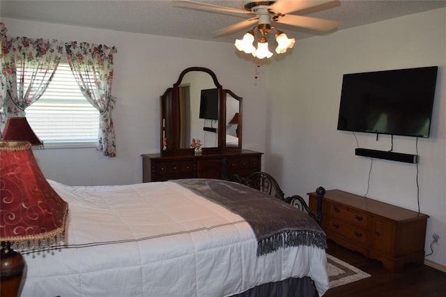 1400 S Indian Meridian Rd, Choctaw, OK 73020 - bedroom featuring wood finished floors and a ceiling fan