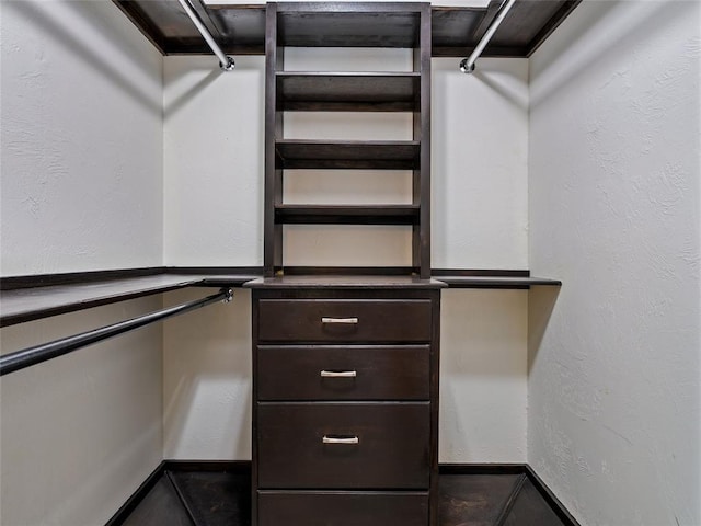 3025 Pine Ridge Rd, Oklahoma City, OK 73120 - view of walk in closet