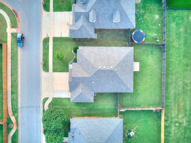 18232 Scarborough Dr, Edmond, OK 73012 - bird's eye view