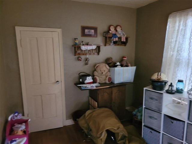 27582 N 2840th Rd, Okarche, OK 73762 - bedroom featuring dark wood finished floors