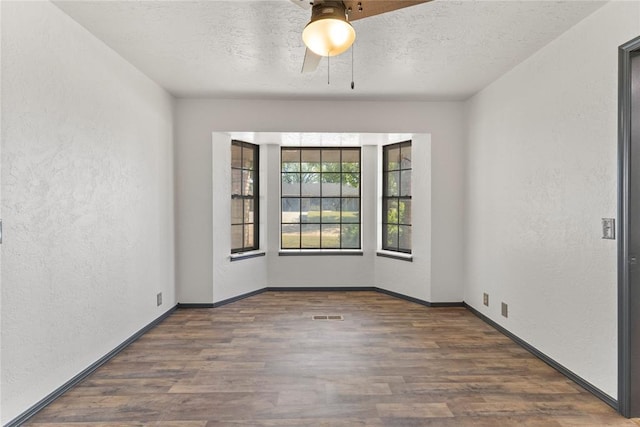 901 N Brewer Ave, Hydro, OK 73048 - photo 14
