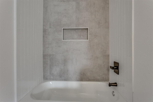 1437 SW 34th St, Oklahoma City, OK 73119 - bathroom with shower / bathing tub combination