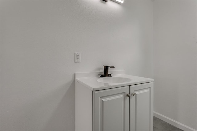 1437 SW 34th St, Oklahoma City, OK 73119 - bathroom featuring vanity