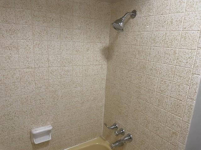 10700 S Sooner Rd, Oklahoma City, OK 73165 - photo 20